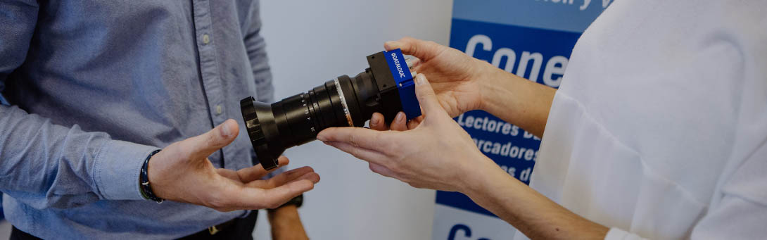 (Español) La visión artificial industrial en los procesos de inyección de plástico